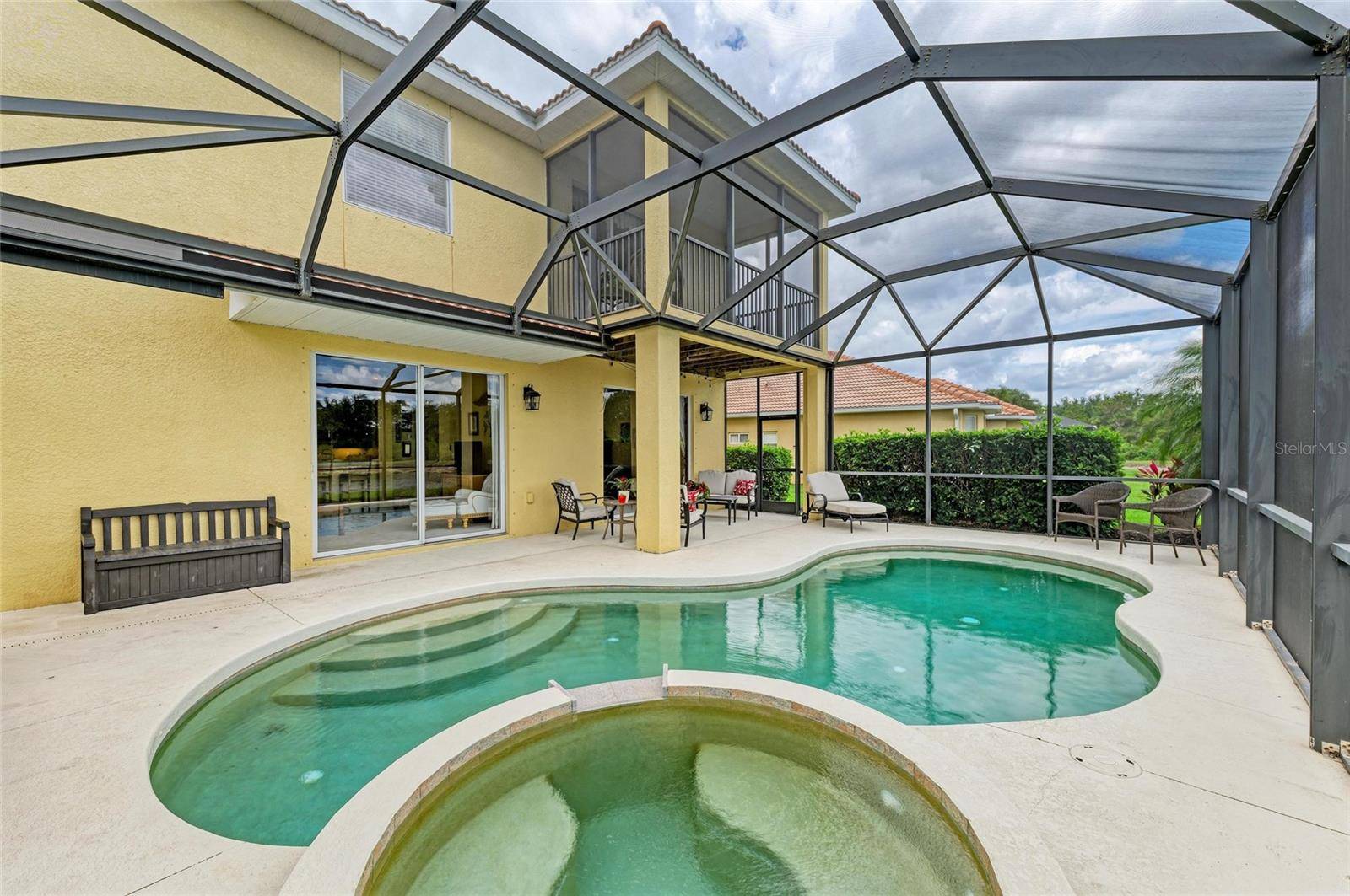 Bradenton, FL 34212,235 RIVER ENCLAVE CT