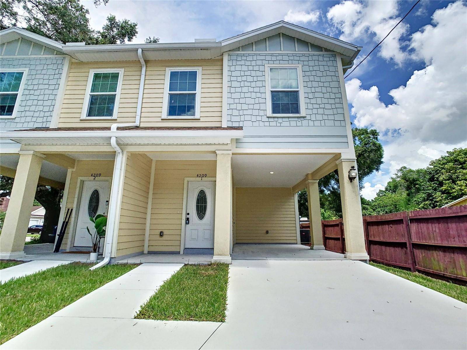 Tampa, FL 33614,4209 W WOODLAWN AVE