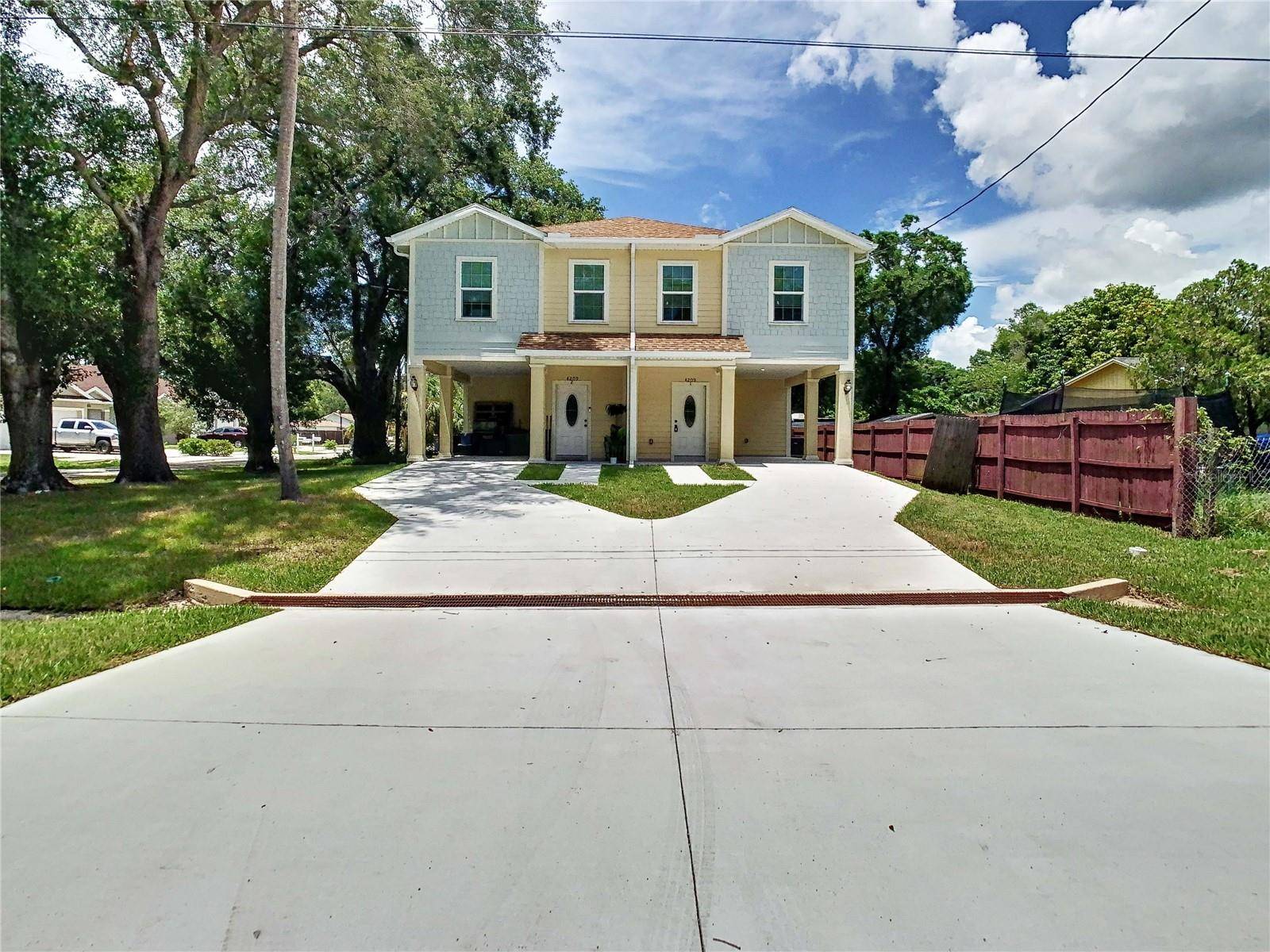 Tampa, FL 33614,4209 W WOODLAWN AVE