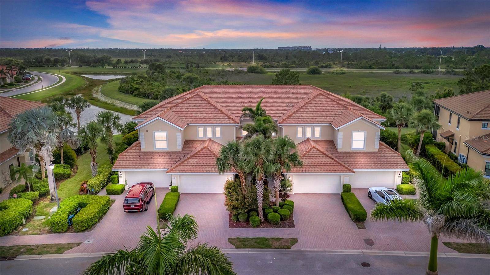 Venice, FL 34293,23233 BANBURY WAY #302