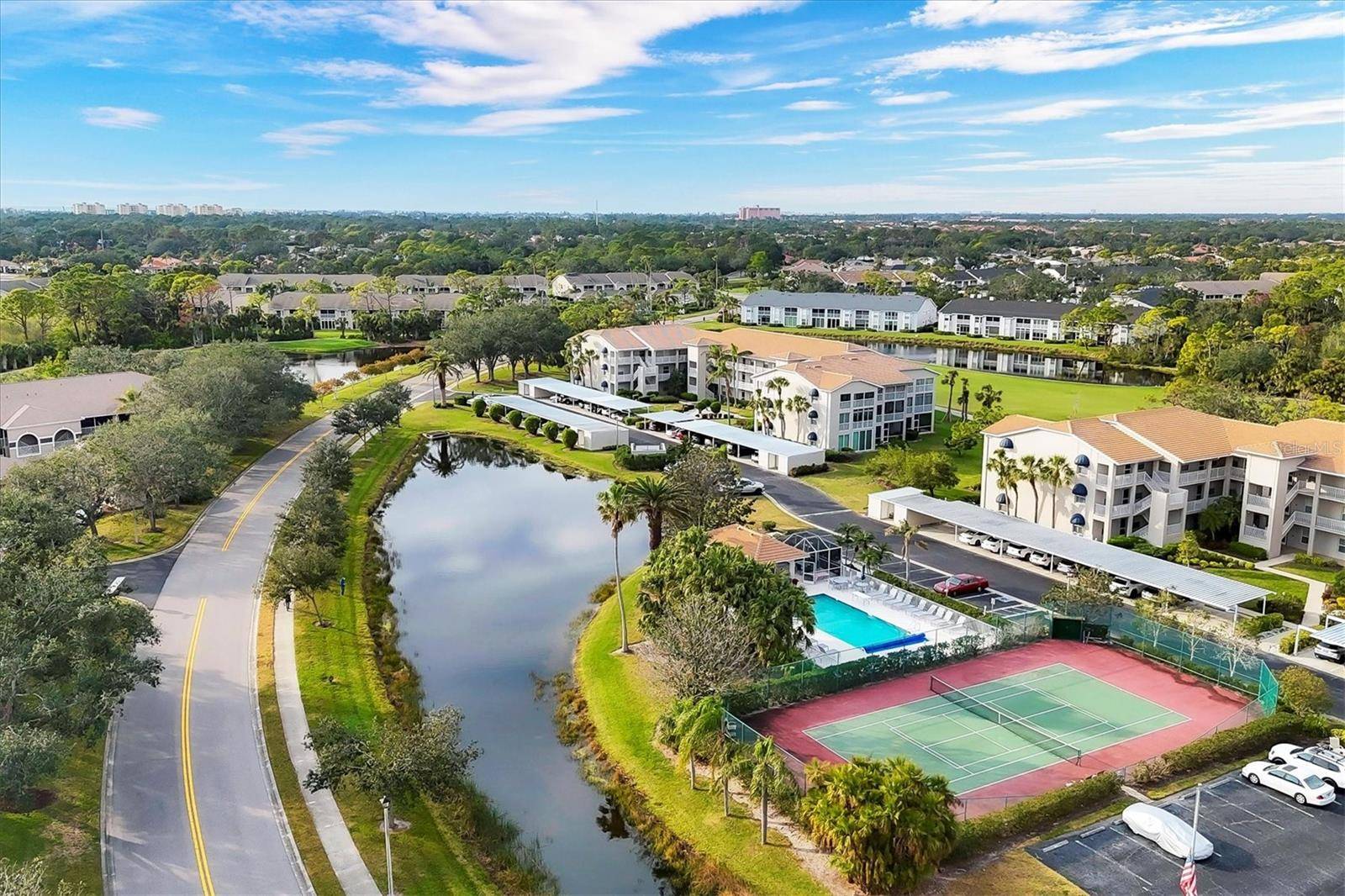 Sarasota, FL 34238,9630 CLUB SOUTH CIR #6303