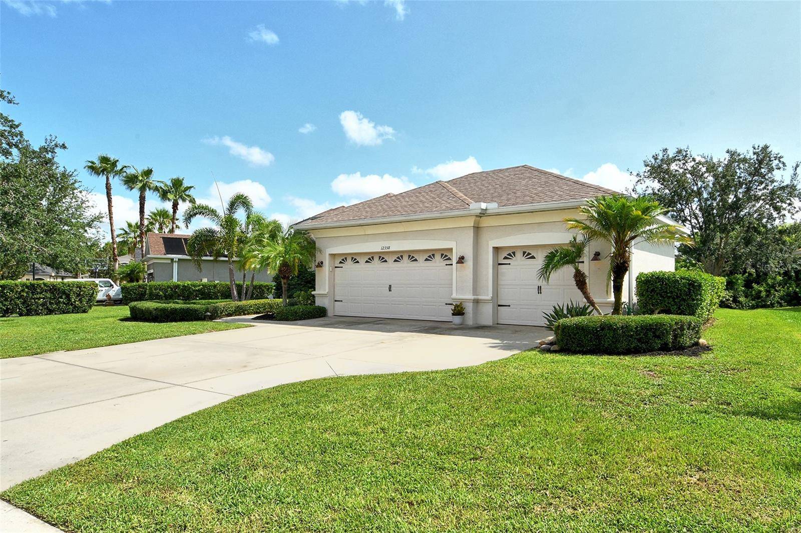 Bradenton, FL 34212,12358 LAVENDER LOOP
