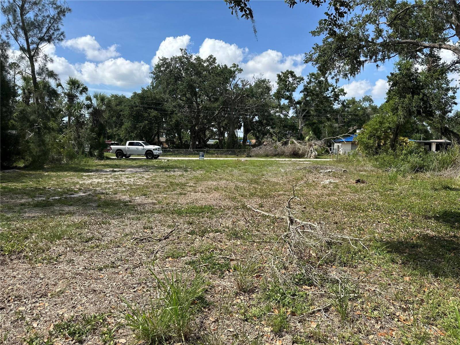 Bradenton, FL 34208,3022 12TH AVE E
