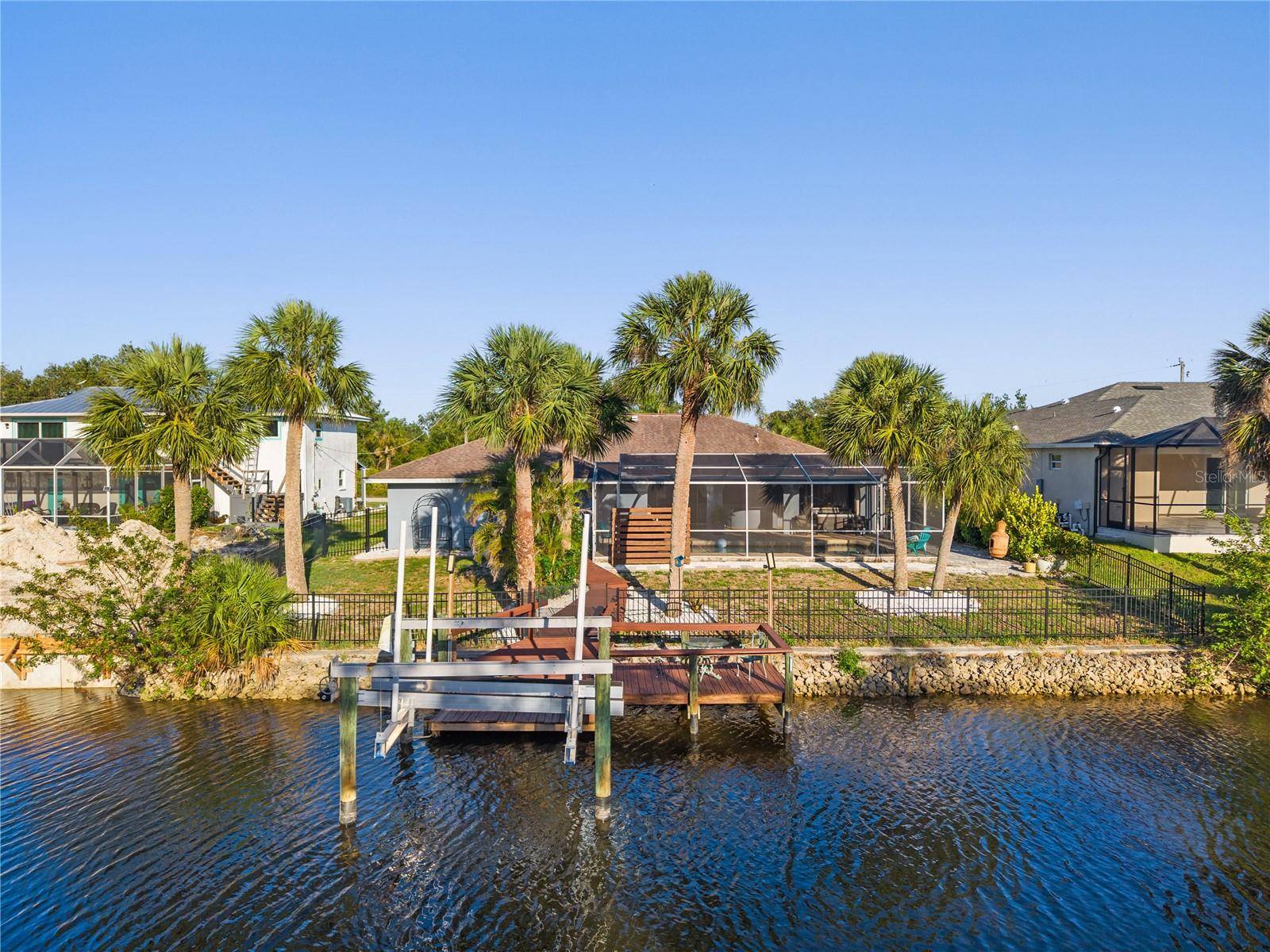 Port Charlotte, FL 33948,3415 KNOX TER