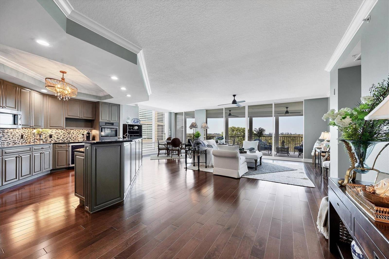 Osprey, FL 34229,401 N POINT RD #504