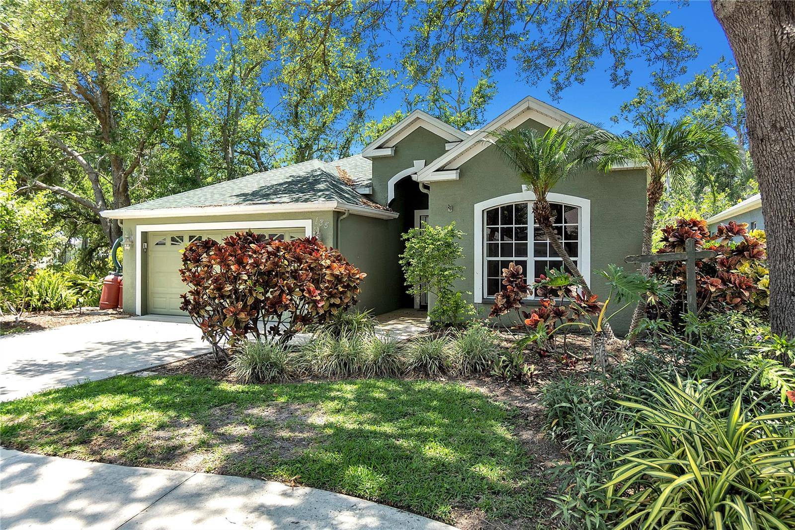 Sarasota, FL 34232,135 TALL TREES CT