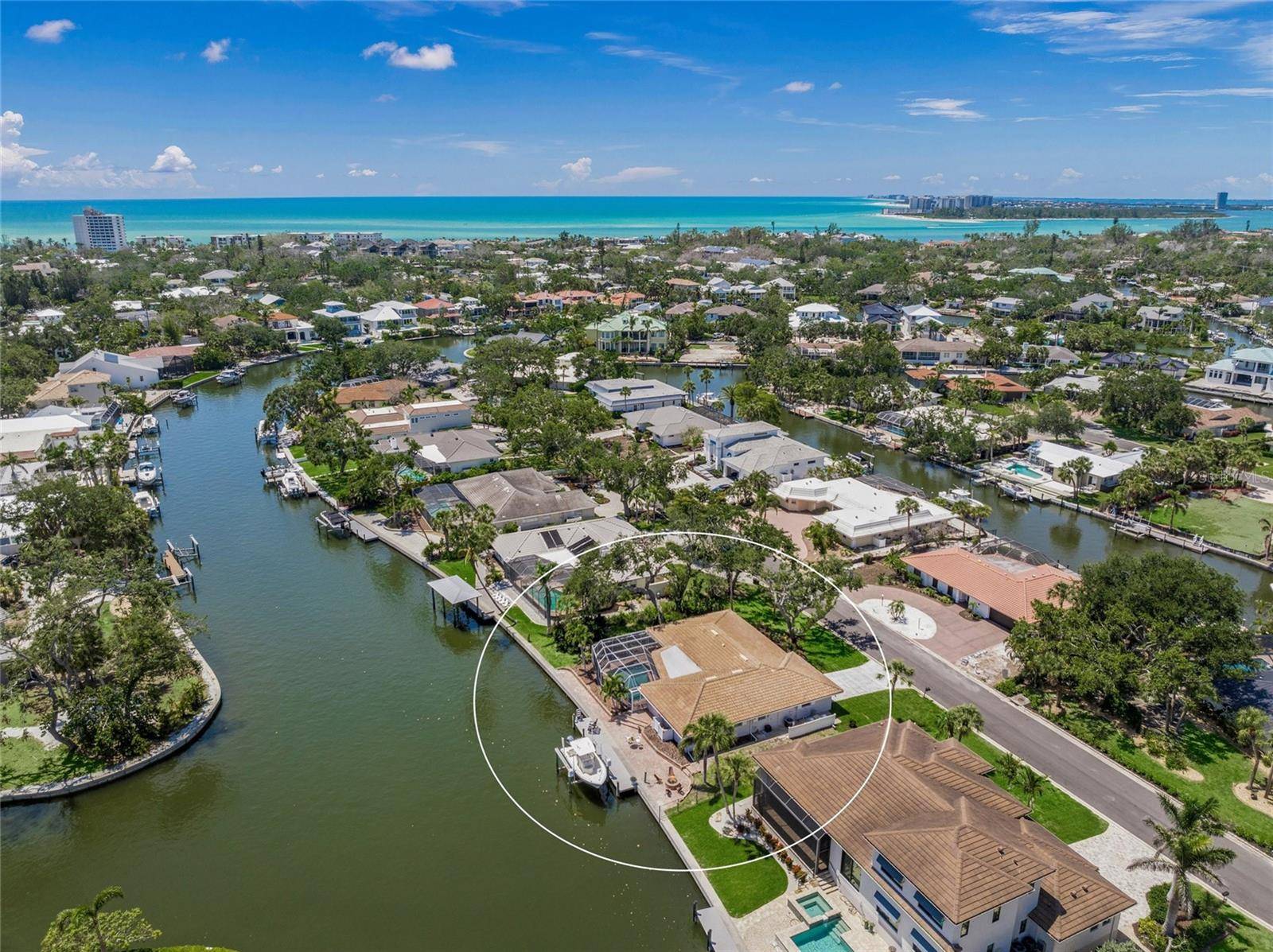 Sarasota, FL 34242,572 COMMONWEALTH LN