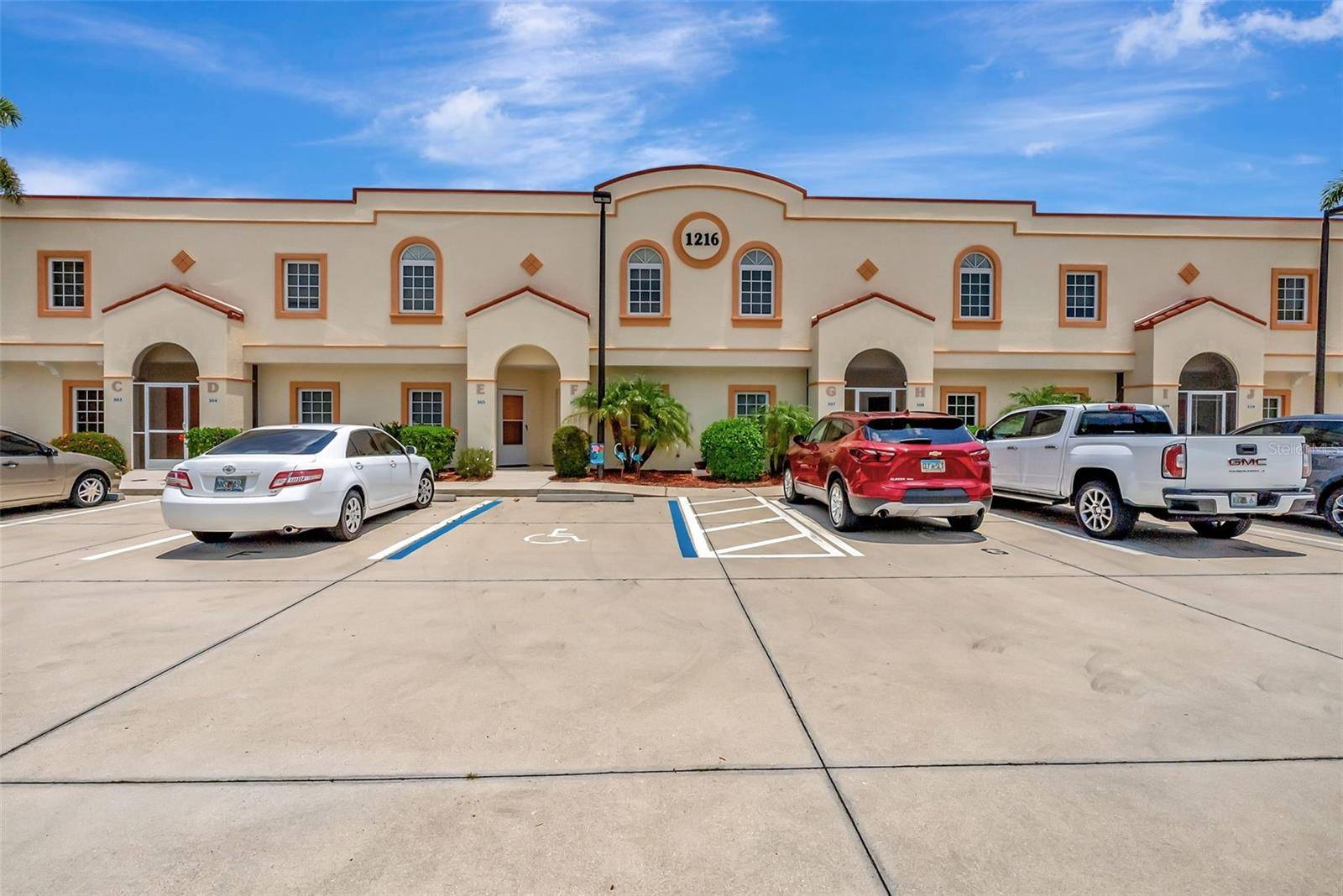 Punta Gorda, FL 33983,1216 RIO DE JANEIRO AVE #306