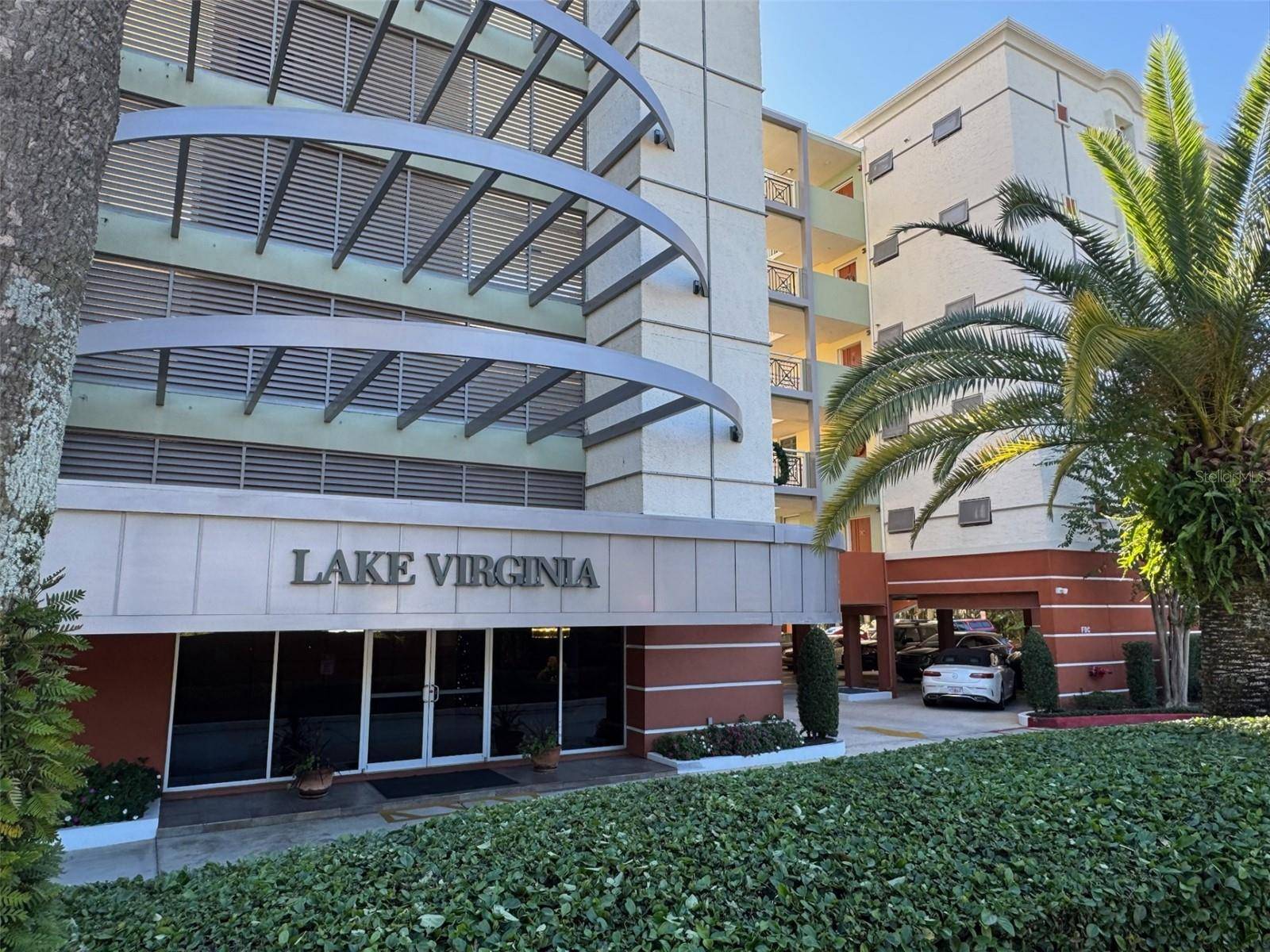 Winter Park, FL 32789,690 OSCEOLA AVE #405