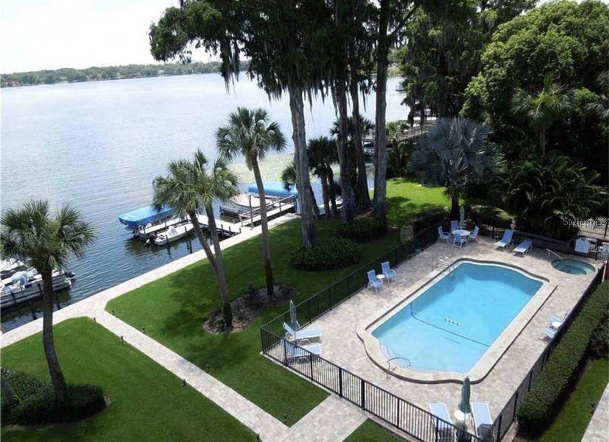 Winter Park, FL 32789,690 OSCEOLA AVE #405