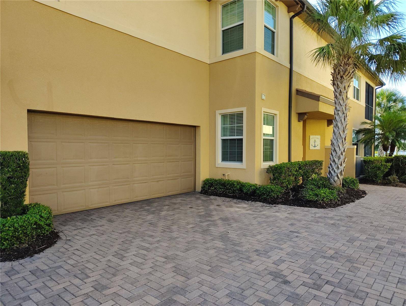 Bradenton, FL 34208,1241 RIVERSCAPE ST #B