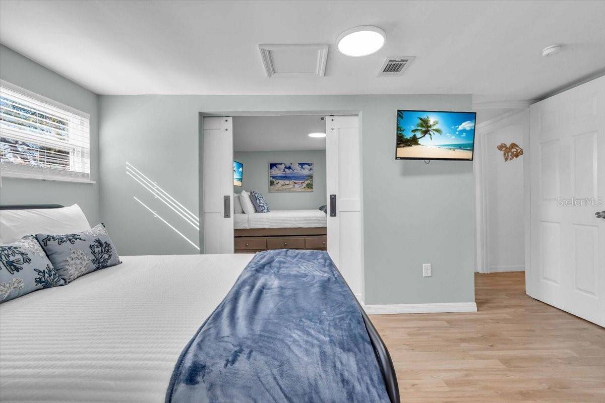 Sarasota, FL 34234,3843 CHAPEL DR