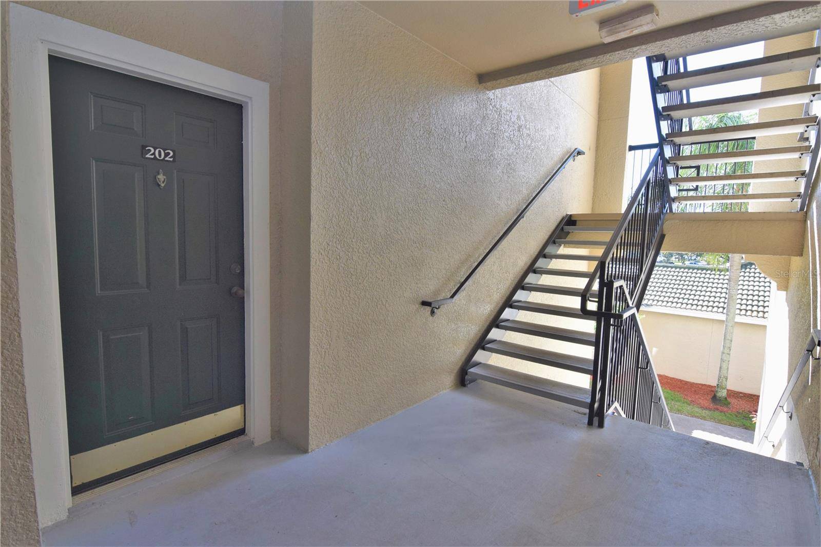 Sarasota, FL 34238,5122 NORTHRIDGE RD #202
