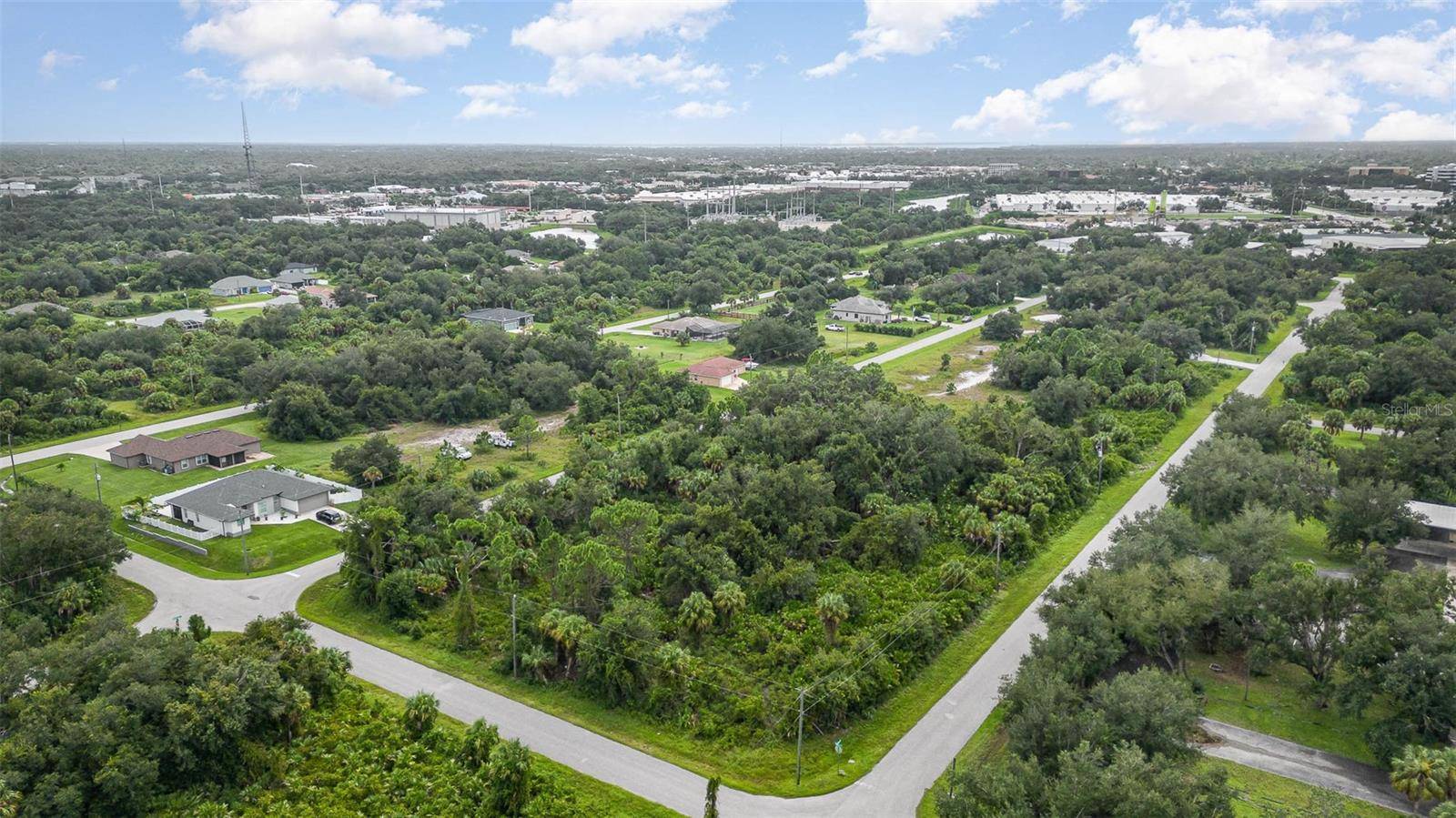 Port Charlotte, FL 33952,402 ROCKCROFT ST
