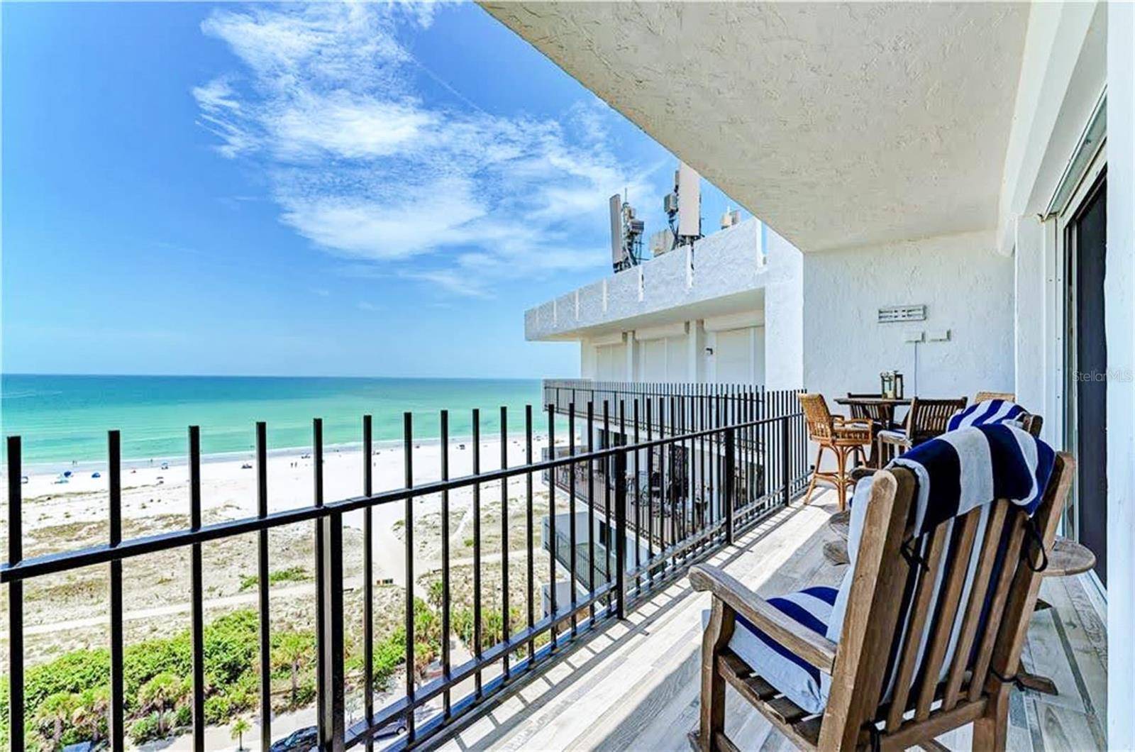 Sarasota, FL 34236,1 BENJAMIN FRANKLIN DR #PH 3