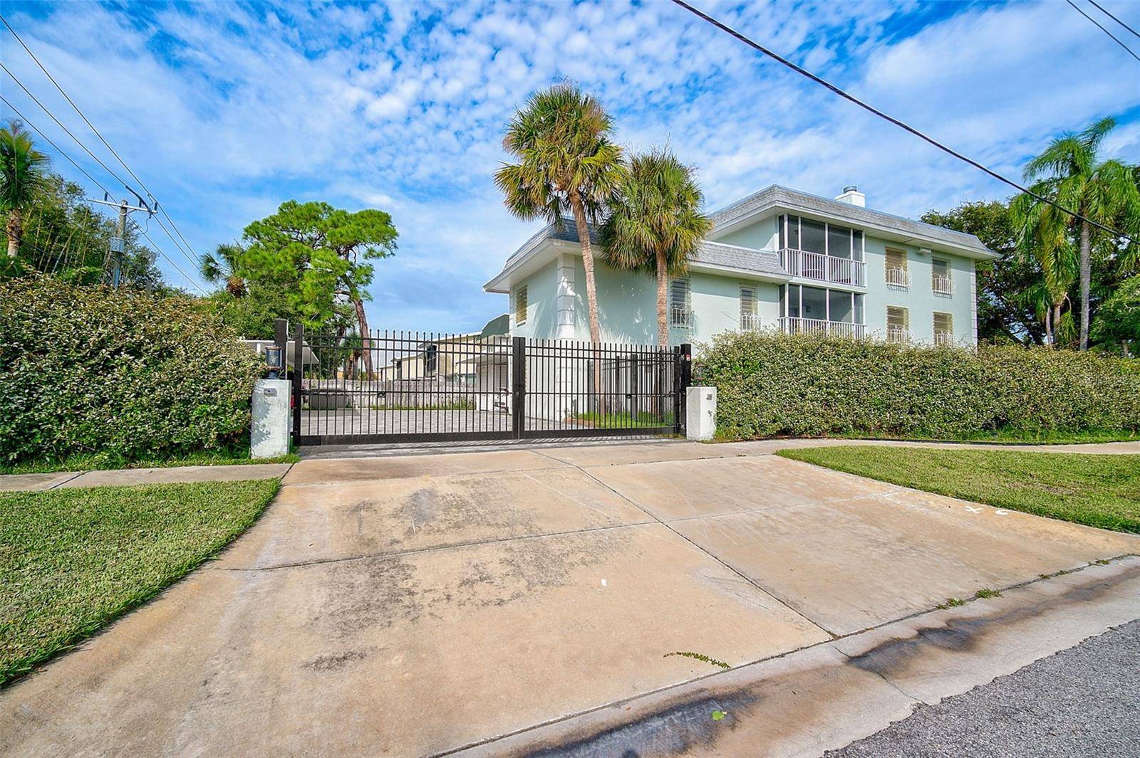 Venice, FL 34285,701 W VENICE AVE #C