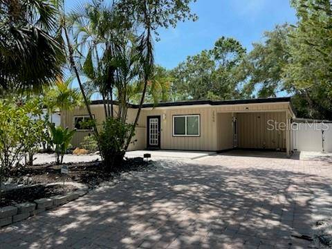 Sarasota, FL 34237,2559 E PAULSTAN CT