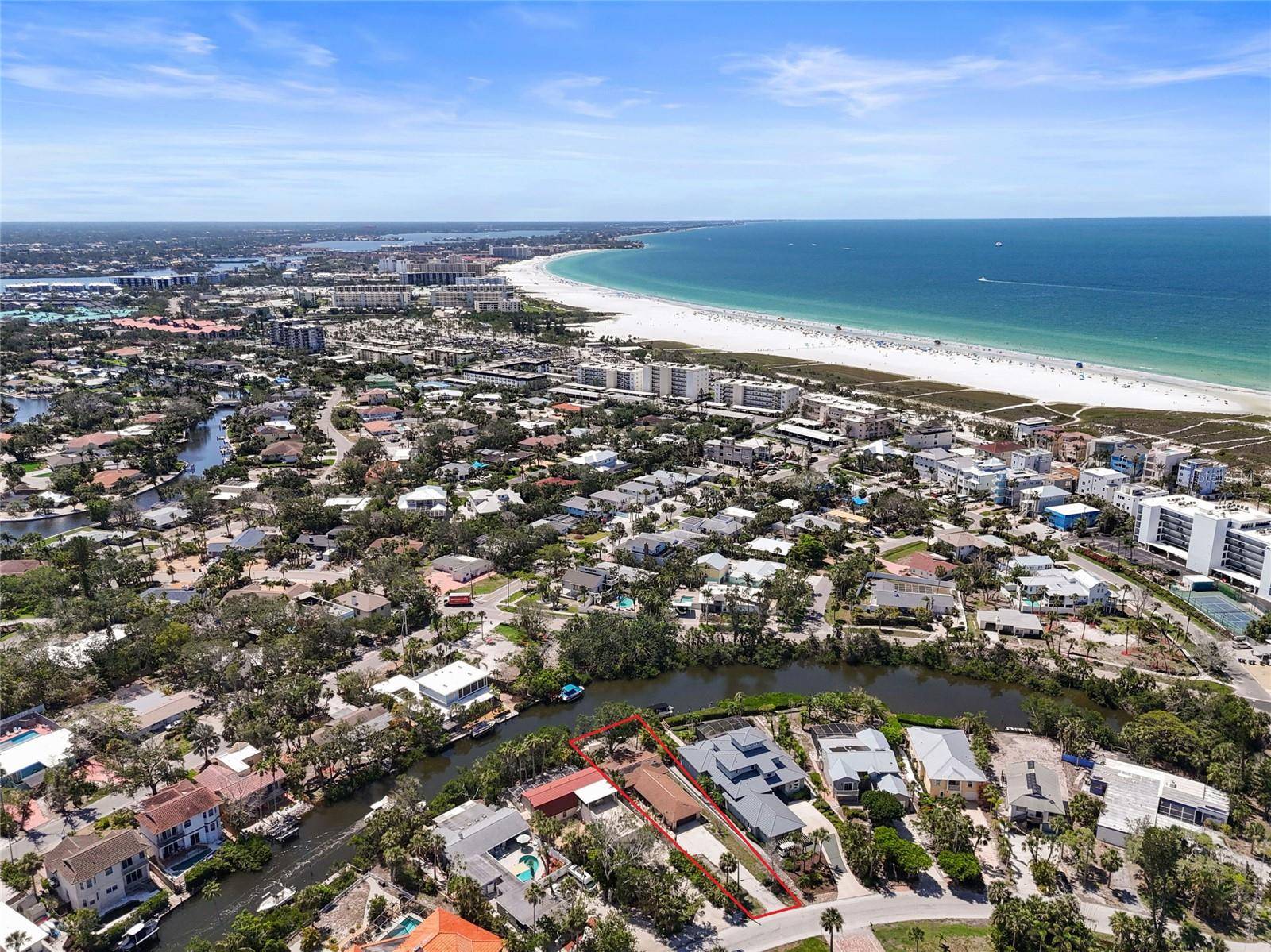 Sarasota, FL 34242,30 ISLAND CIR