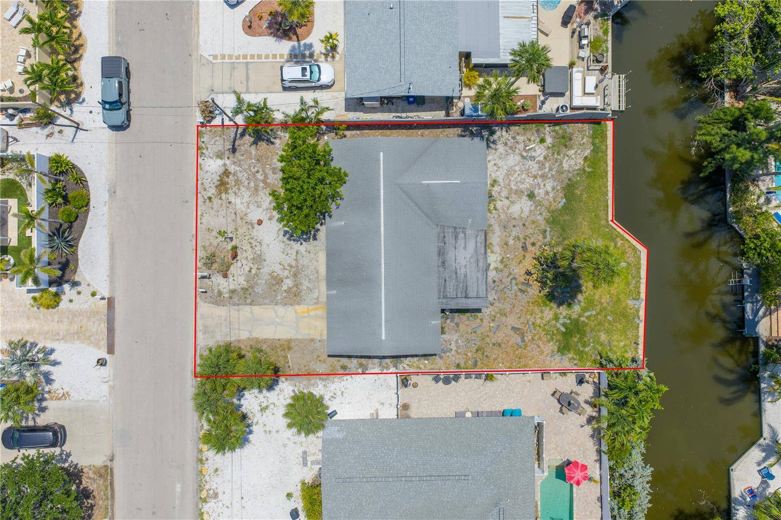Sarasota, FL 34242,310 AVENIDA MILANO