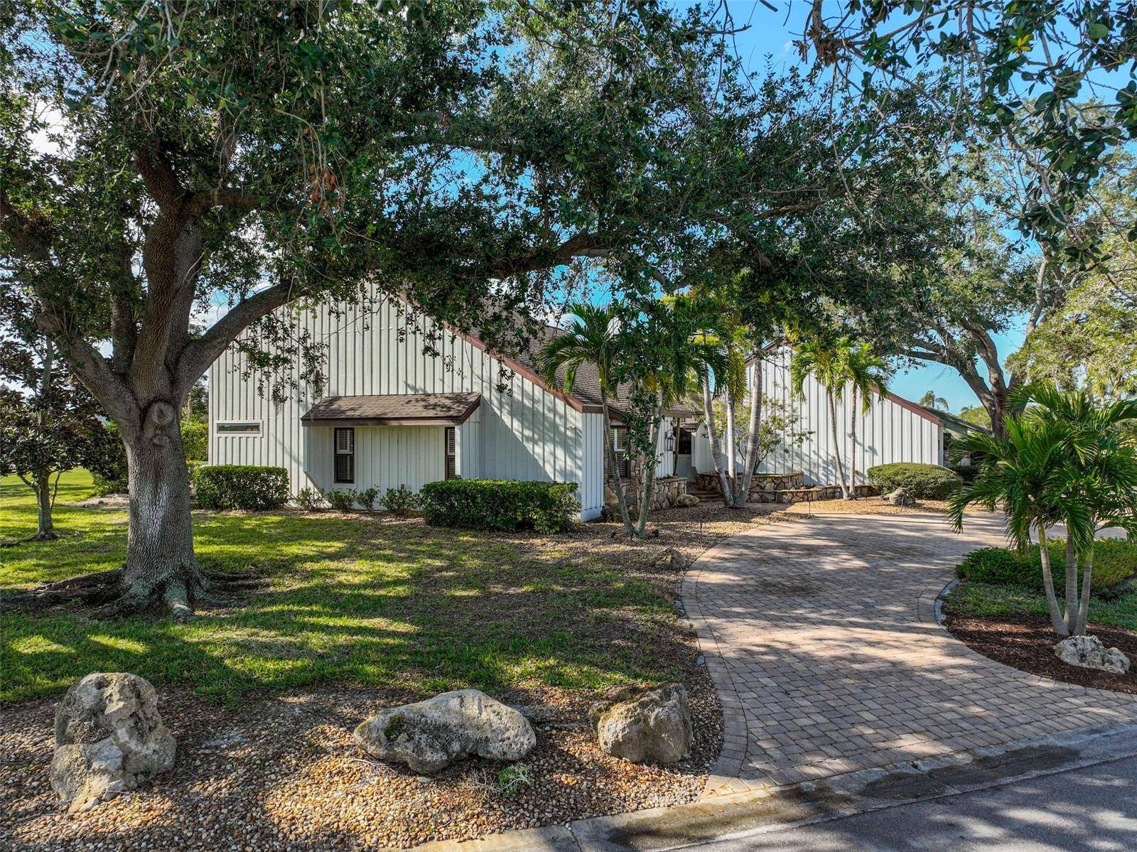 Sarasota, FL 34238,3970 PRAIRIE DUNES DR