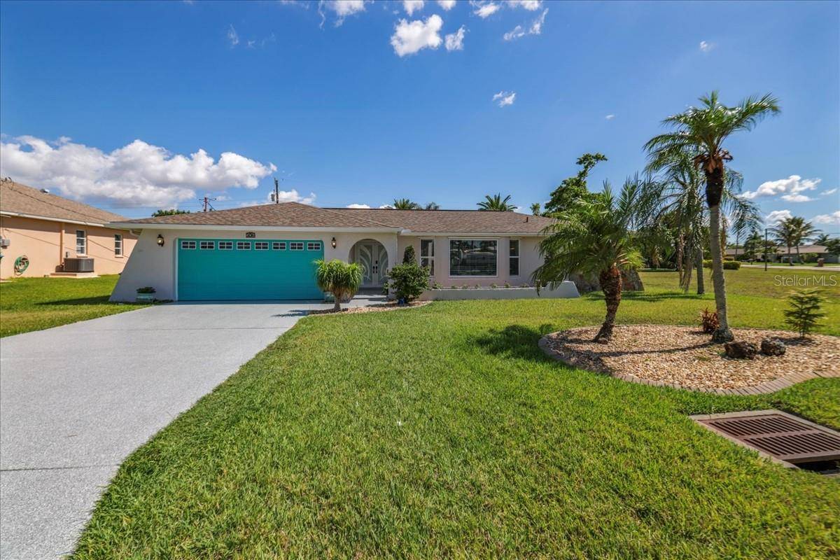 Cape Coral, FL 33904,206 SE 45TH TER