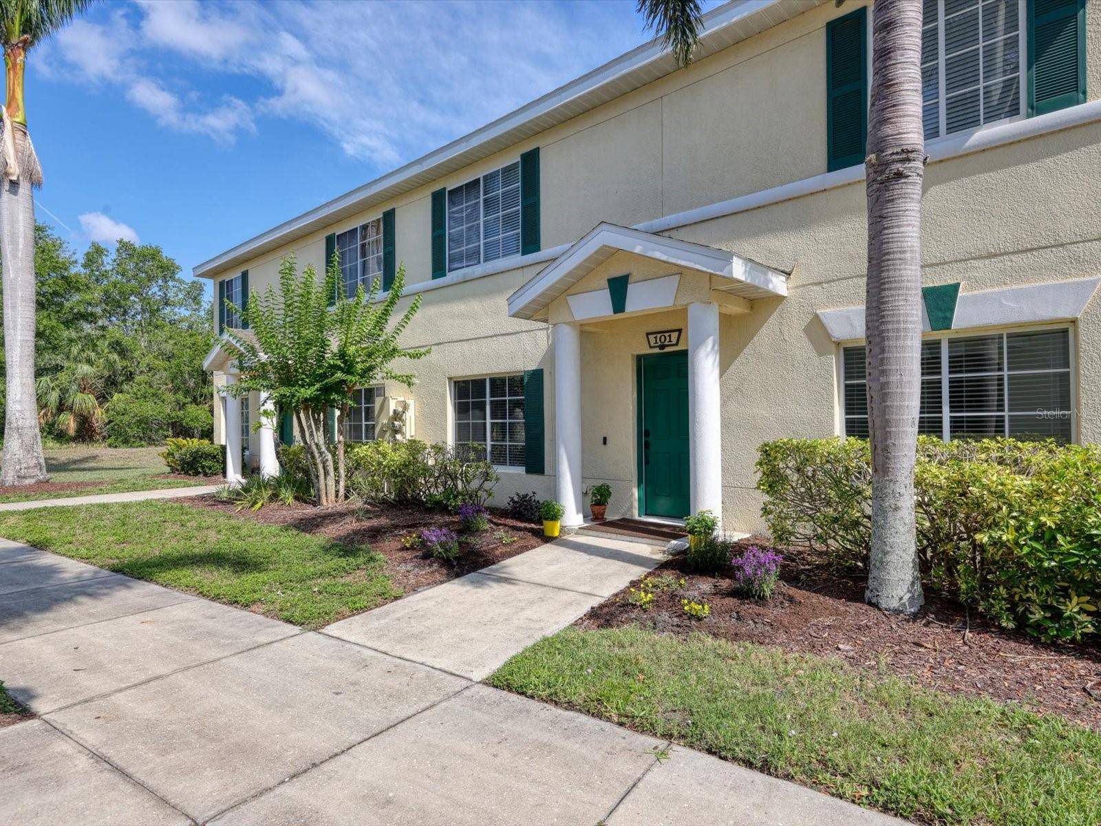 Bradenton, FL 34212,262 CAPE HARBOUR LOOP #101