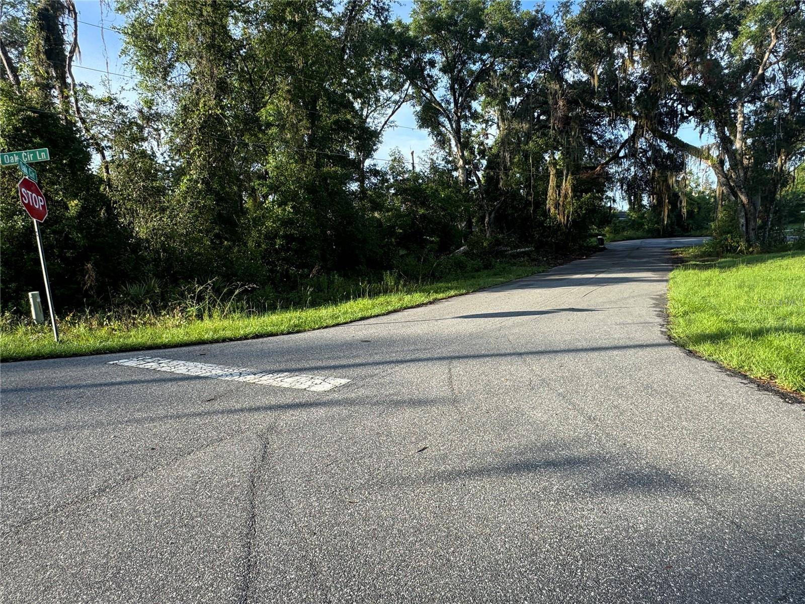 Ocala, FL 34472,0 OAK CIRCLE LN