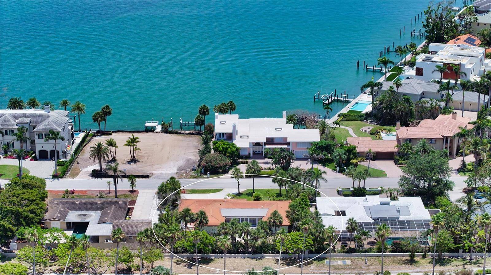 Sarasota, FL 34236,223 SEAGULL LN