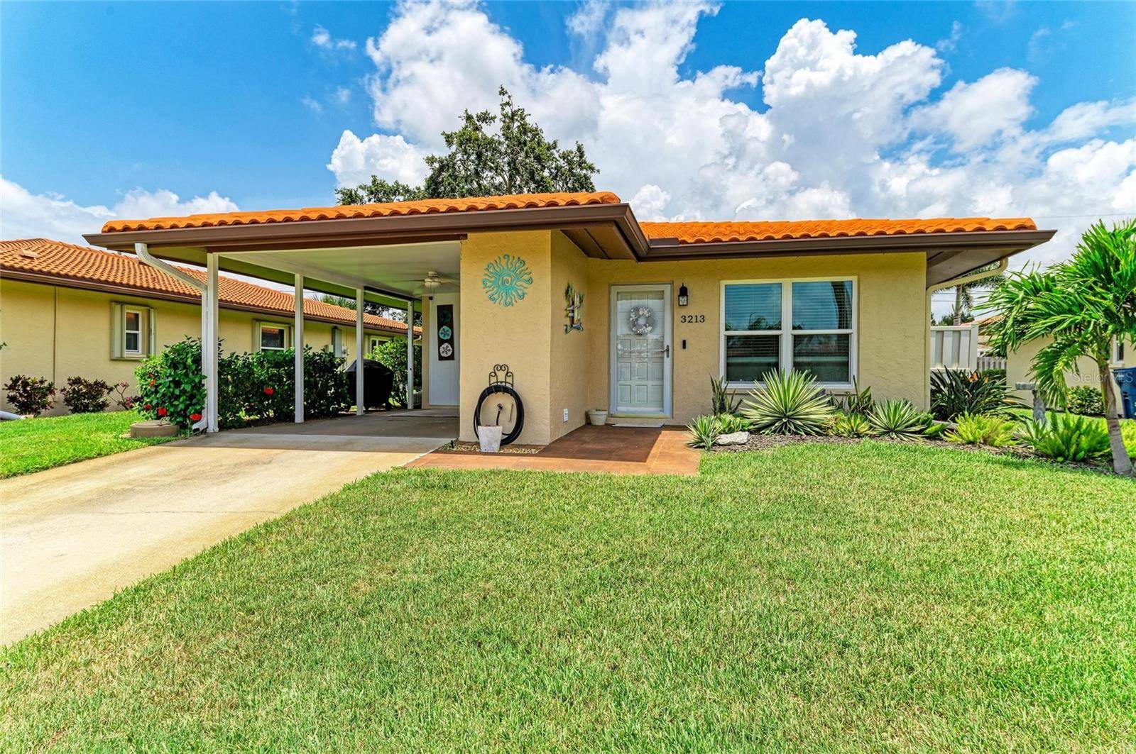 Bradenton, FL 34207,3213 MERCER RD