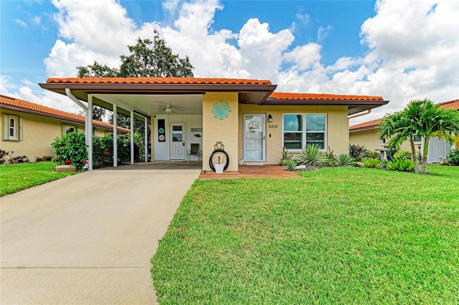 Bradenton, FL 34207,3213 MERCER RD