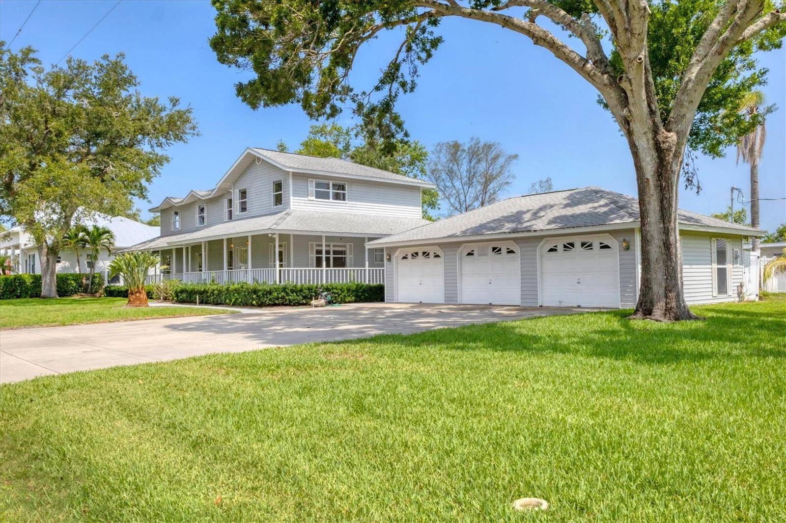 Palmetto, FL 34221,2002 8TH ST W