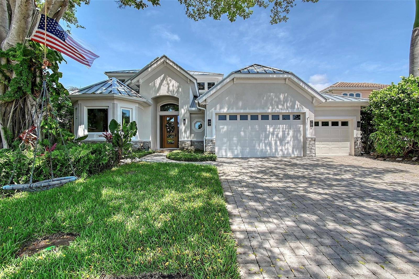 Sarasota, FL 34231,3921 MARAVIC PL