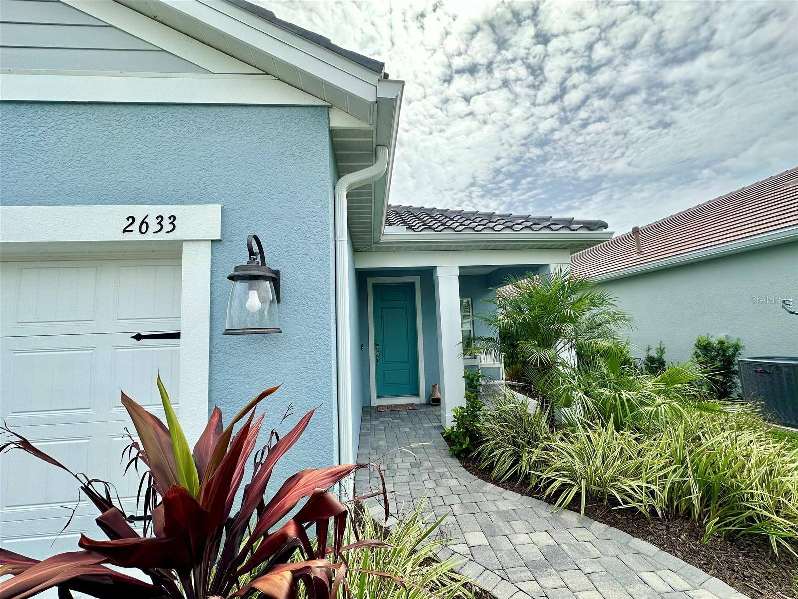 Sarasota, FL 34240,2633 STAR APPLE WAY