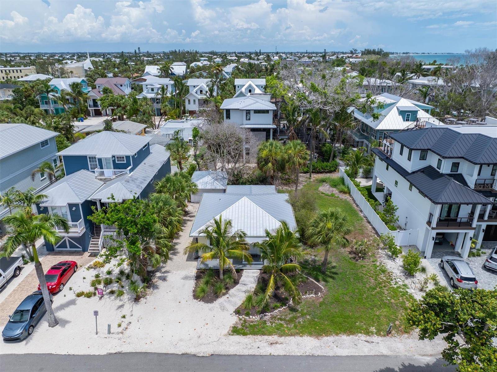 Anna Maria, FL 34216,109 MAPLE AVE