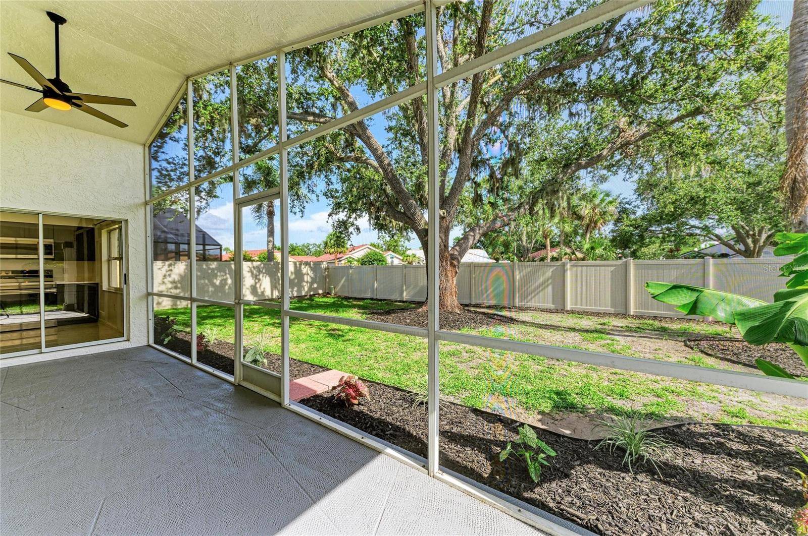 Sarasota, FL 34243,5508 83RD TER E