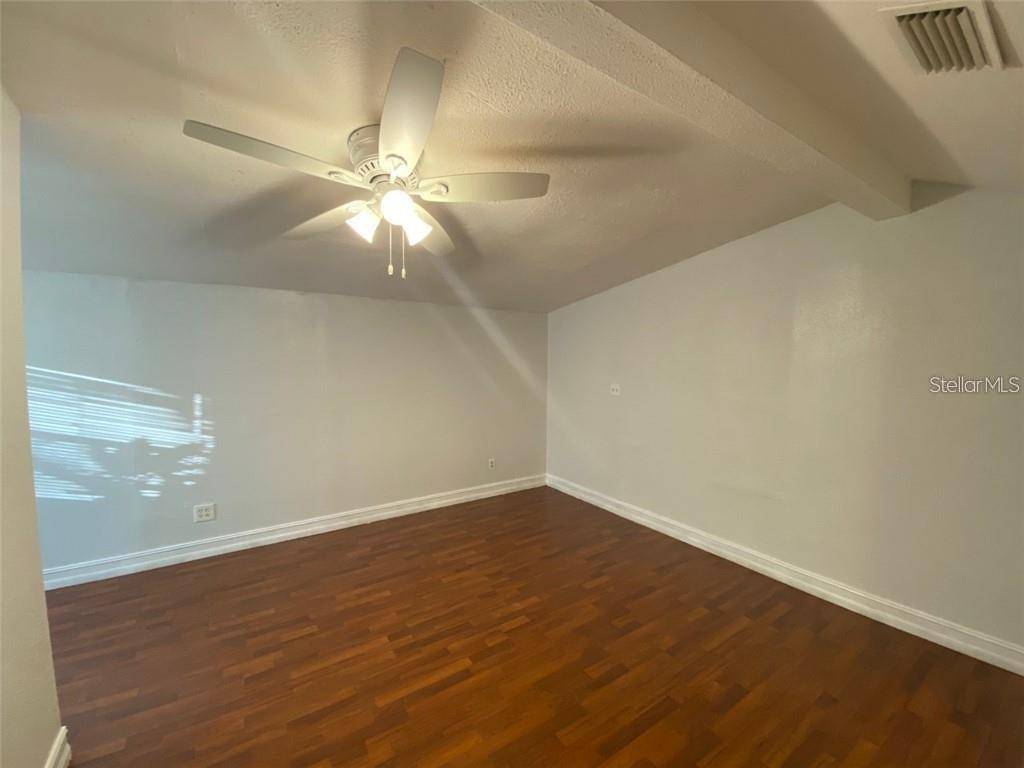 Sarasota, FL 34233,3803 FERGUSON ST