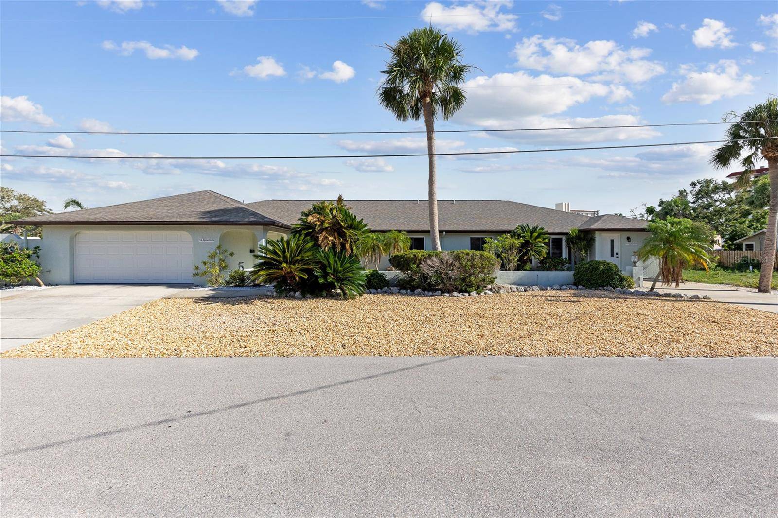 Venice, FL 34285,714 & 716 APALACHICOLA RD