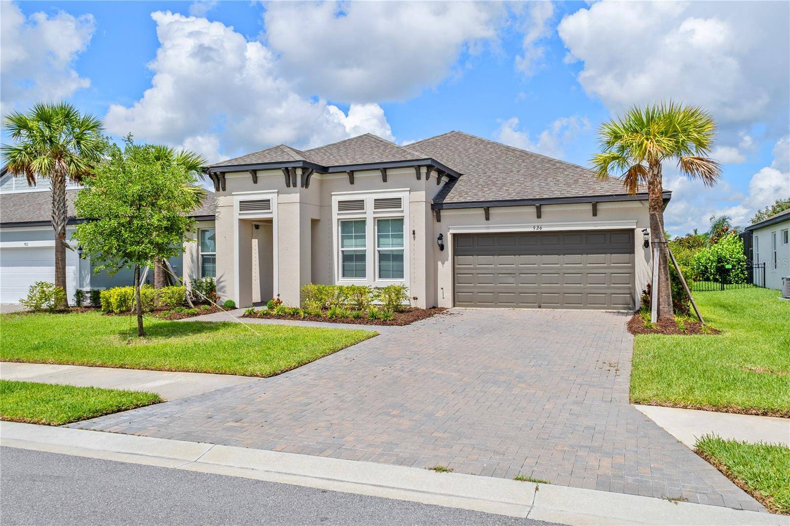 Bradenton, FL 34212,926 FERNLEAF RUN