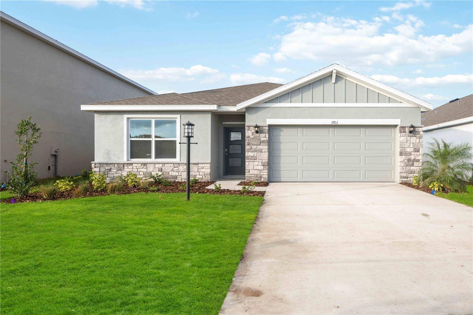 Lakewood Ranch, FL 34211,3703 HATCHERY WAY