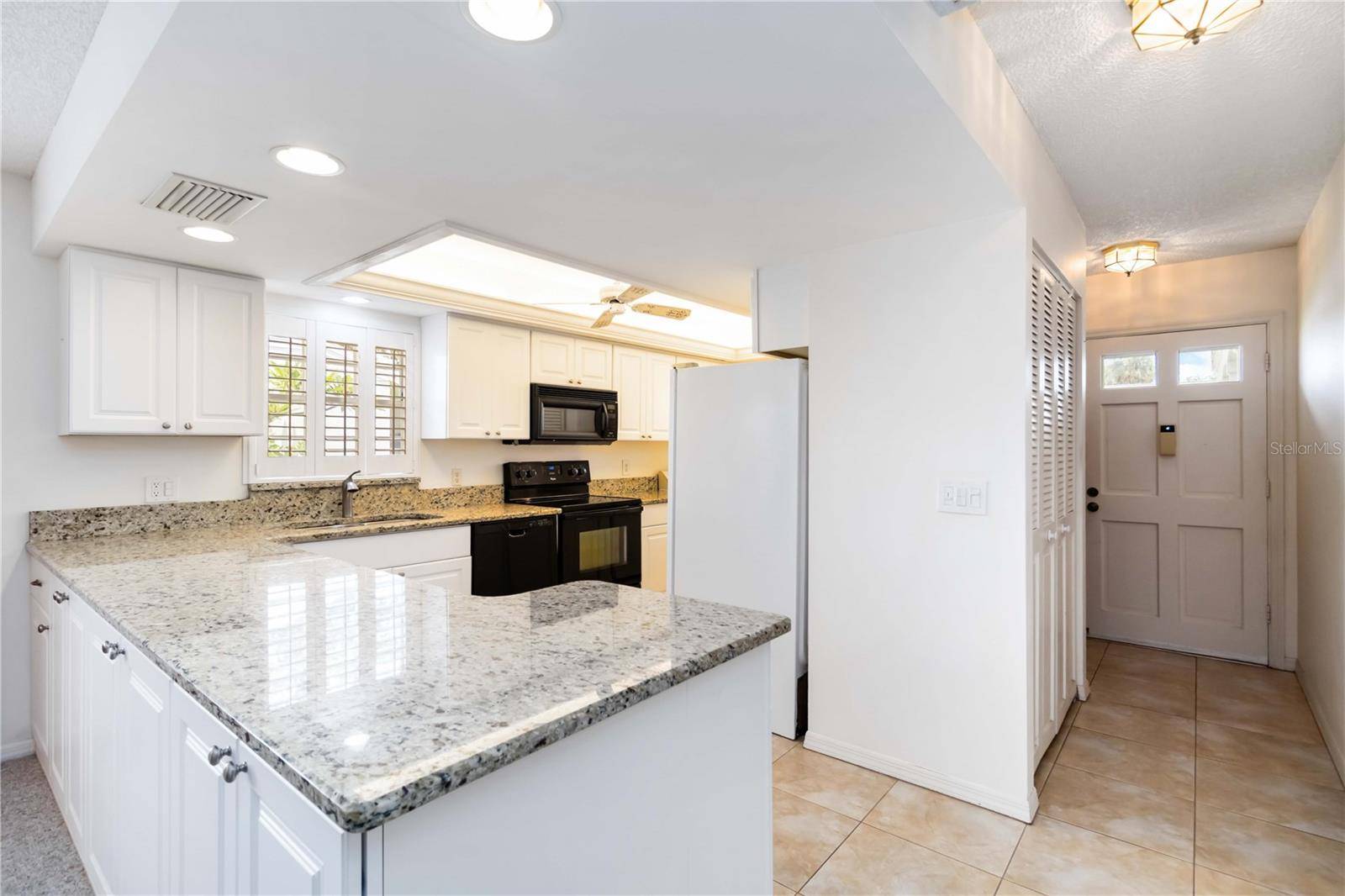 Bradenton, FL 34210,9412 CONCORD CIR