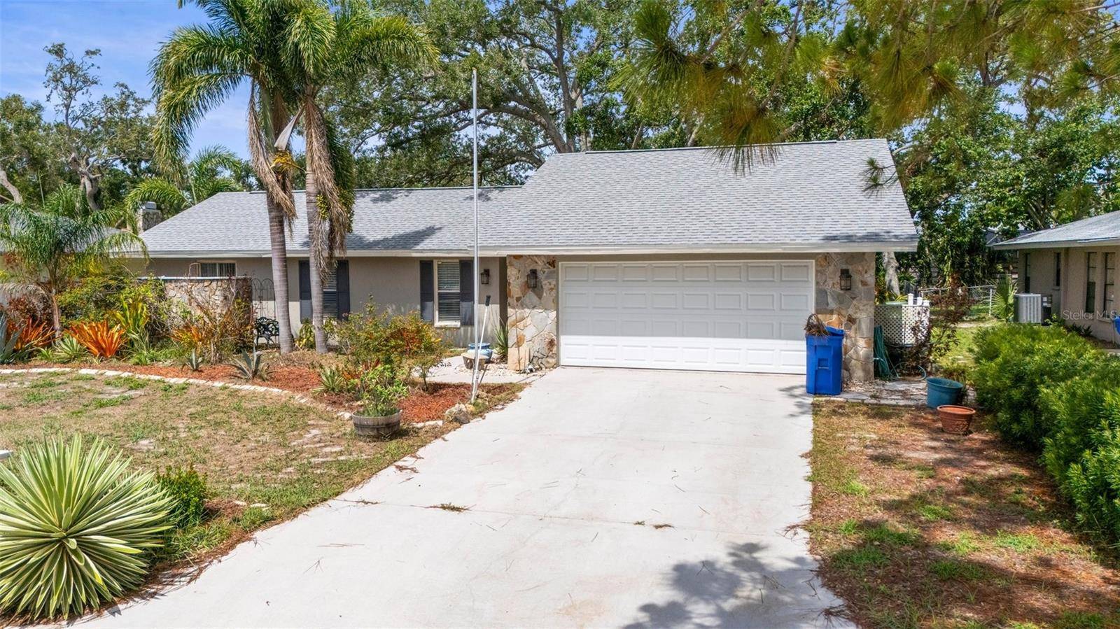 Bradenton, FL 34209,2204 67TH ST W