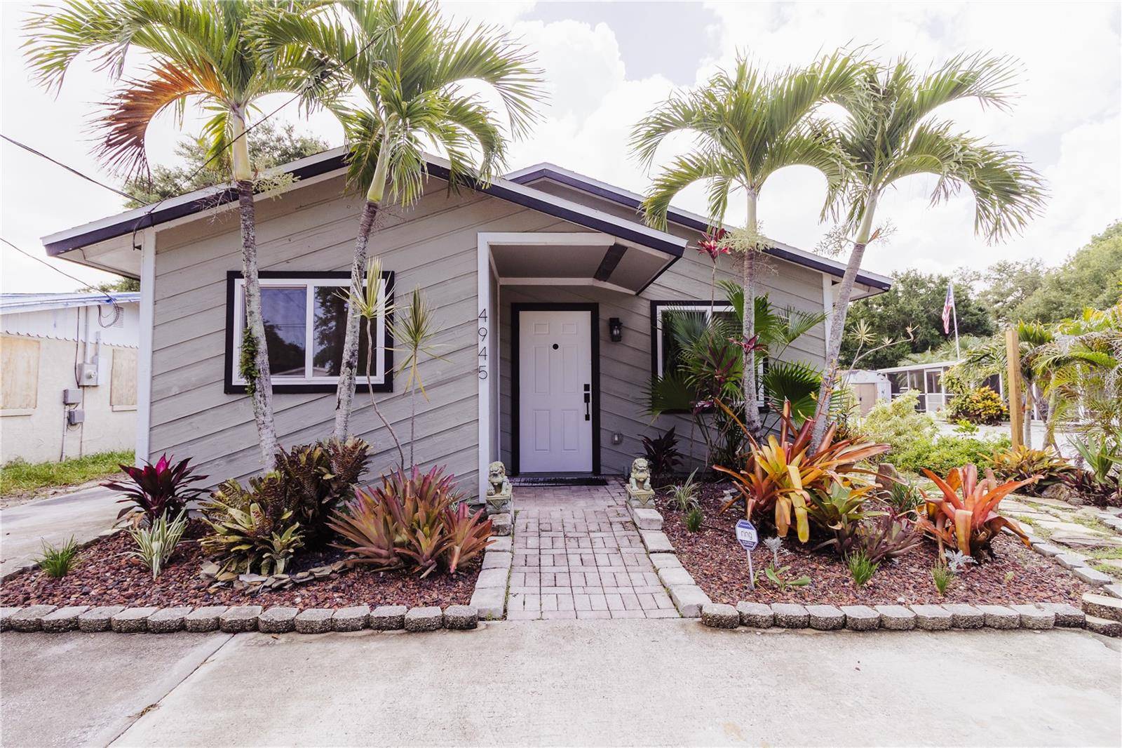 Sarasota, FL 34231,4945 CAMPHOR AVE
