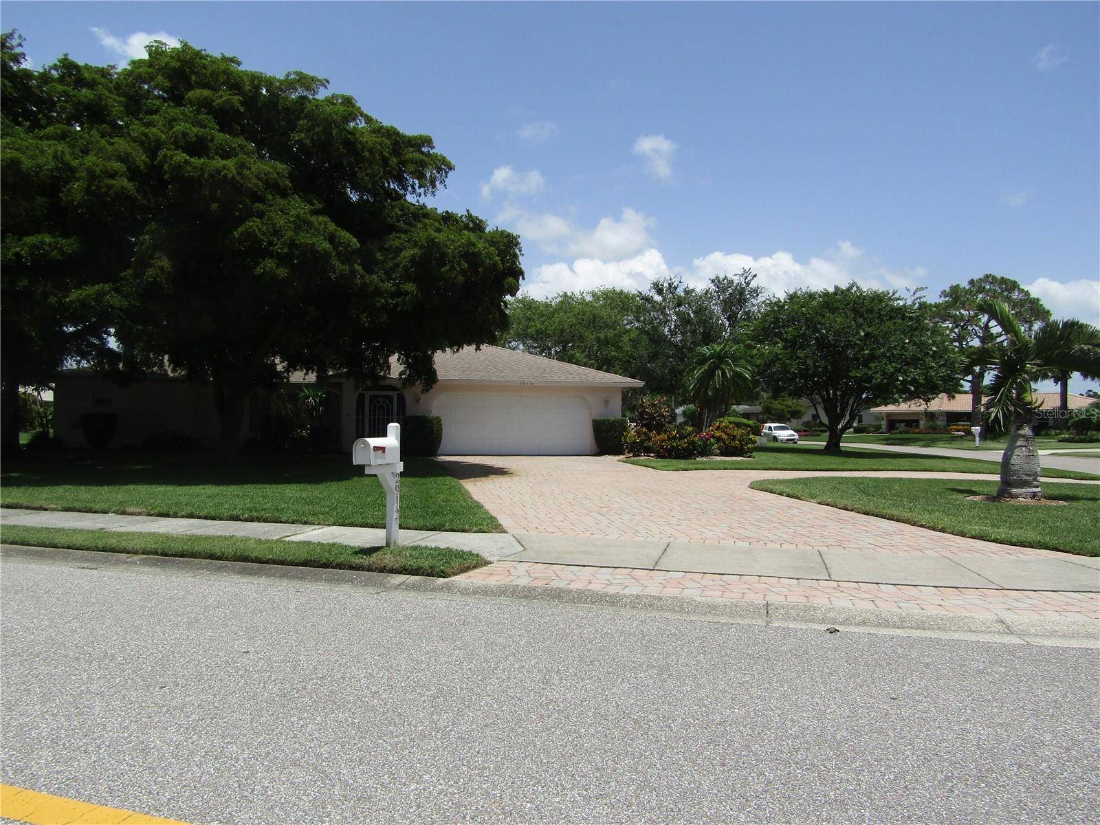 Sarasota, FL 34235,2912 RINGWOOD MEADOW