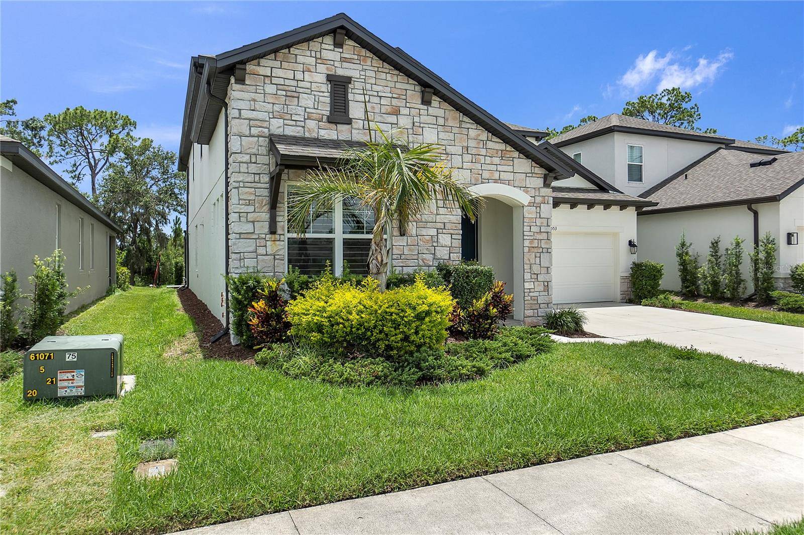 Sarasota, FL 34240,3553 SECLUDED CT