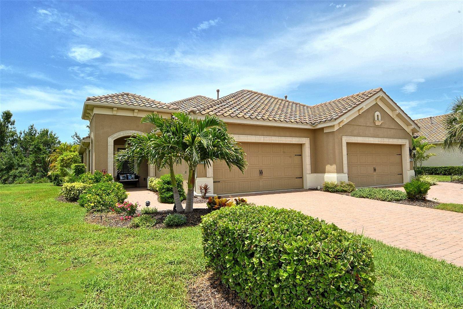 Englewood, FL 34223,1301 BACKSPIN DR