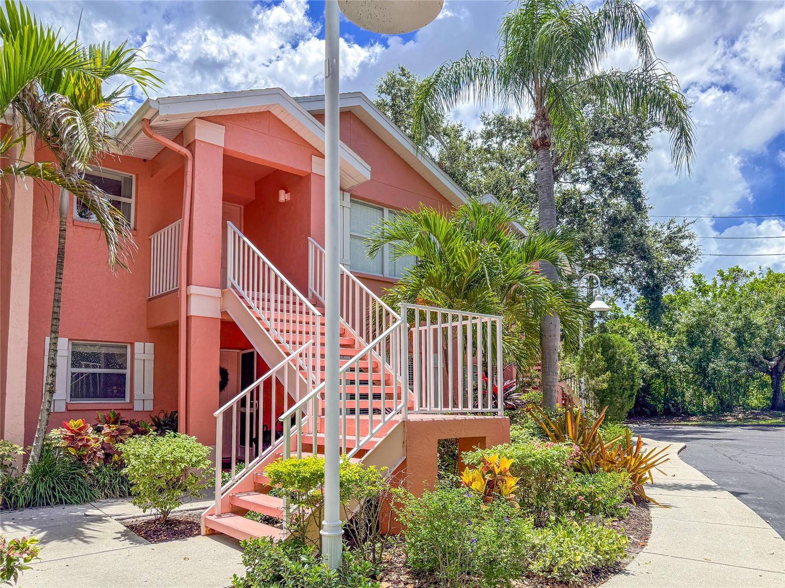 Sarasota, FL 34243,5500 LONGWOOD RUN BLVD #203