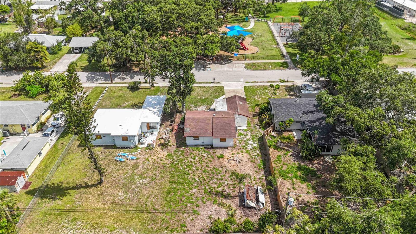 Sarasota, FL 34239,2558 HAWTHORNE ST