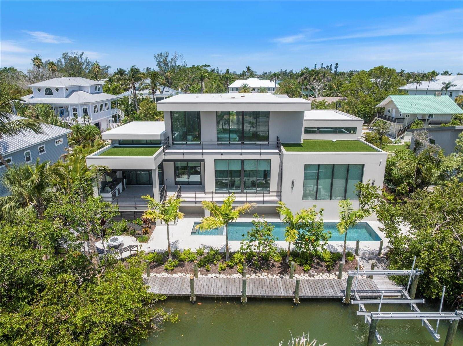 Longboat Key, FL 34228,590 DE NARVAEZ DR