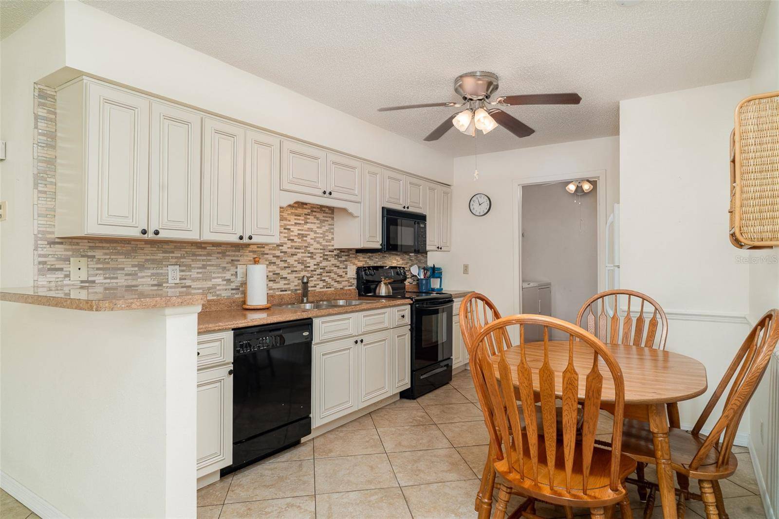 Bradenton, FL 34209,4165 66TH STREET CIR W #H