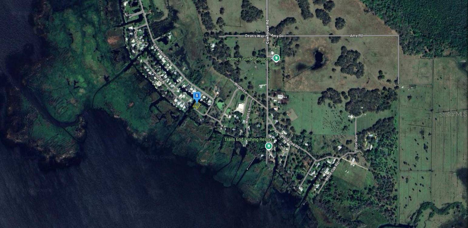Lorida, FL 33857,1742 LAKESHORE DR